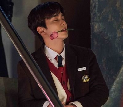 Wo8czQbE8h34zam's profile picture. @ 같이 덕질 하실 분 .. 구해요 ! || 유승호만 언급 👌