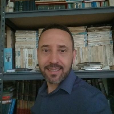 Estudioso do futebol e da Am.Latina. Análises de jogadores, técnicos, times
https://t.co/fhcTctjTxD
https://t.co/UPY0JuJkyZ