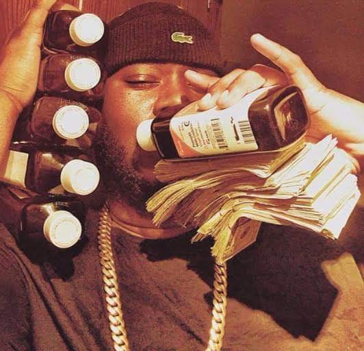 SdotDOLO's profile picture. I am the type of person who lives to make others smile. After all, what fun is life if everyone around you is sad.