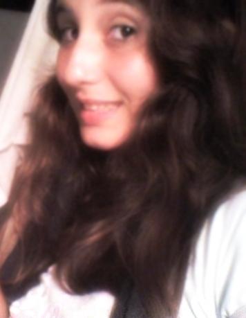 gabsalvees's profile picture. 