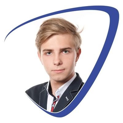 LukaszZych99's profile picture. Prywatne, często krytyczne opinie🙀