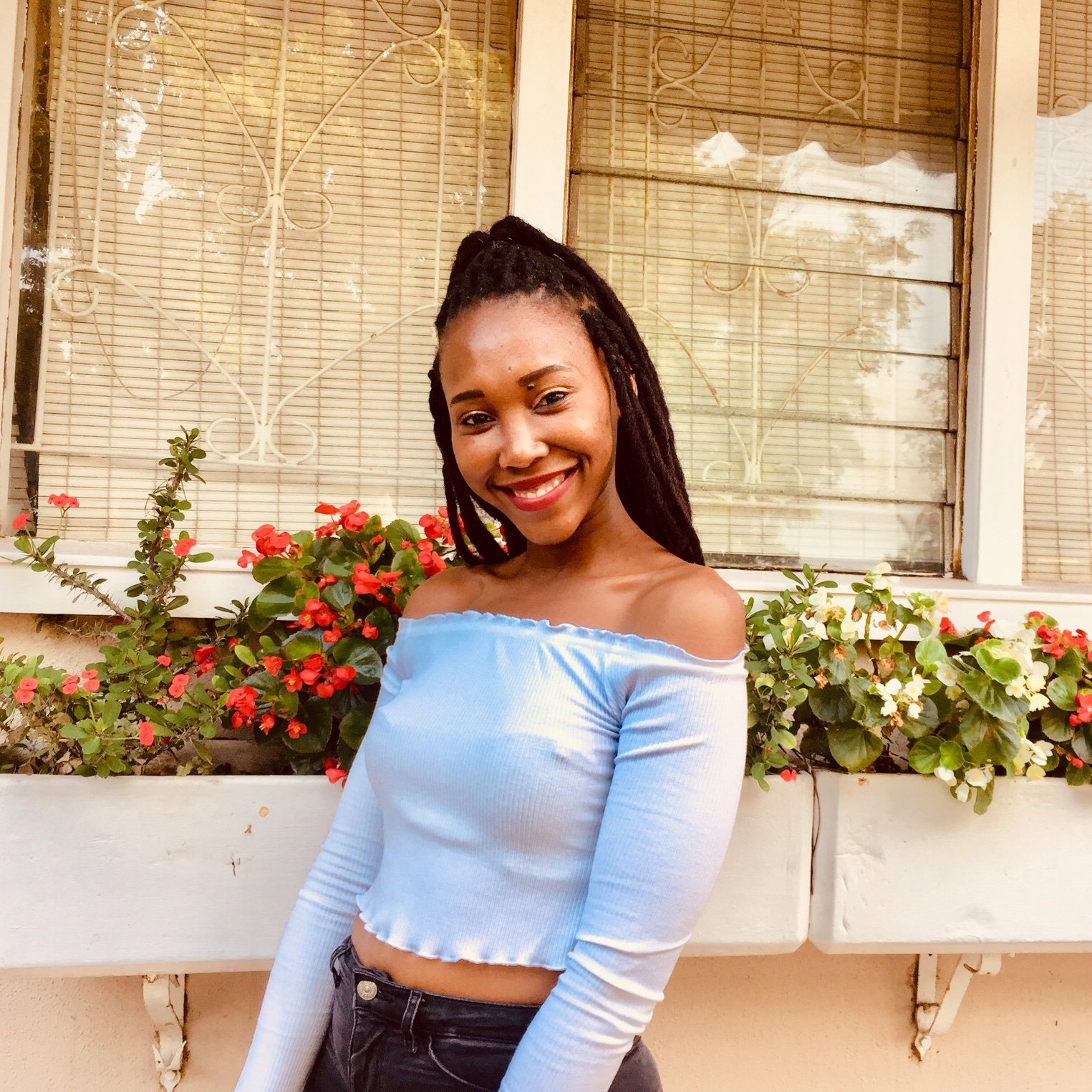 TheNamesElisa Profile Picture