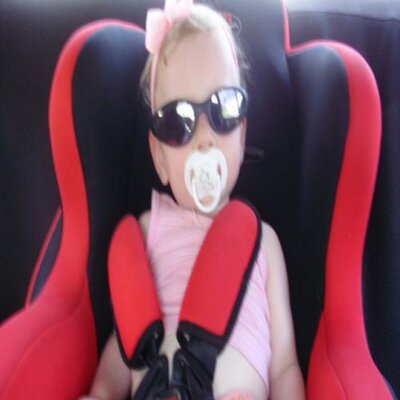 Profile Picture of Donna Louise Roach (@pinkblondie4eva) on Twitter