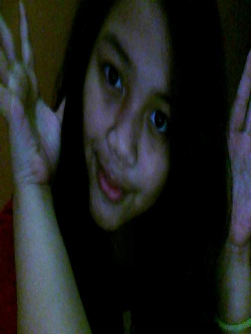 hi. Please follow me, and list.. just mention, I'm gonna follow u back and list u back! wish u all.. thanks