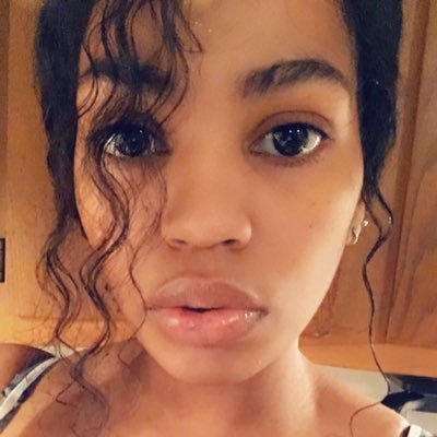 IssarealB's profile picture. AMOSC: BaeSick | Aspiring Model 💋💅 Natural Beauty 🥰 Life Hacks 😌God First Always🙏🏽👸🏽👑