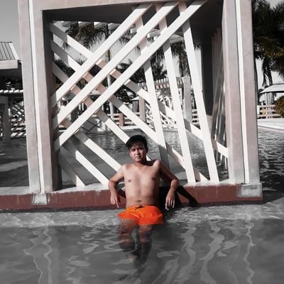 bobmaykeliling's profile picture. I wish I was special. 💀