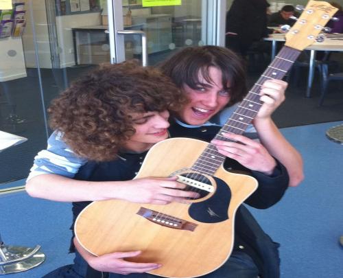 I'm 16, live in canberra, and am in year 11. I love hanging with mates and just playing my guitar.