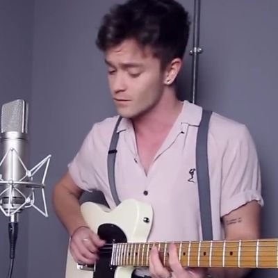BT_Connor Ball Bassist The Vamps Support&Update @TheVampsCon