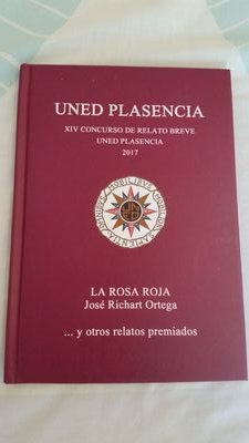 Editado por UNED Plasencia