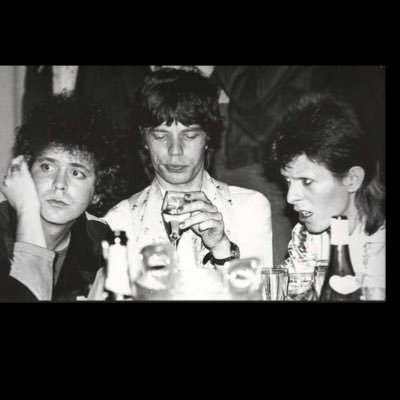 Neurogurka's profile picture. “Flor de cultivo y vapor”