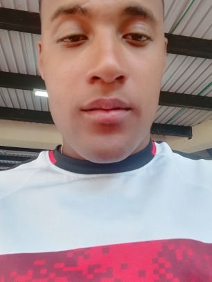 Luis20682807's profile picture. Aquí les dejo mi WhatsApp 3133264373