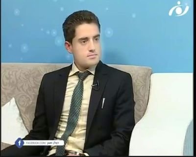 کارشناسِ ارشد(ماستر) زبان و ادبیات پارسی دری.
عاشق ادبیات، شعر و شاعری و دوست دار سیاست.
