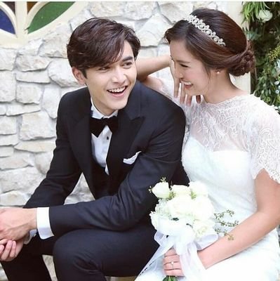 iam__farha's profile picture. 