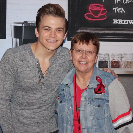 Hunter Hayes-the son I never had, in his adopted family, fan for life; HH sent video message/flowers/card. Animal lover, K9s, animal groups, LivePD addict