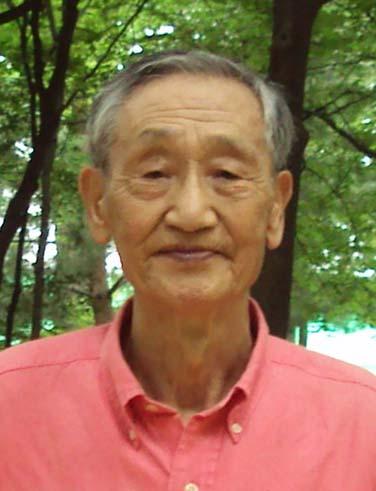 교사,서울시장학사,교육부교육연구관 (편수관),중등교장. 1995년 퇴직.   자유민주주의 시장경제 대한민국 만만세.   삶은 힘들어도 인생은 아름답다