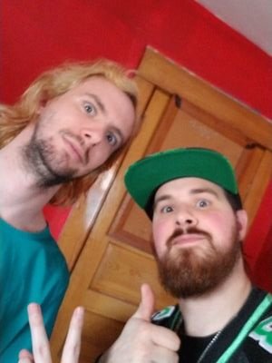 2 besties (1 Juggalo, 1 not) who wanna talk about music of the Juggalo variety. We listen to Juggalo albums and analyze them.

-M: @MikeSpohnTheSEJ
-S: @Schmeev