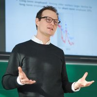 Moritz Kuhn (@kuhnmo) 's Twitter Profile