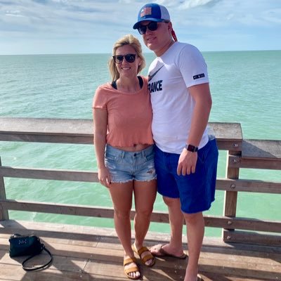 kayla_keck's profile picture. Life is better when you're laughing