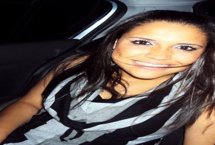 Feliz, simples assim! :)