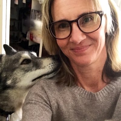 Social media trainer and consultant, environmentalist, mom of two boys and Zoey the pup. Tweets about travel, #peipoli & environment.