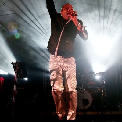 AD59847255's profile picture. Life is beautiful, and even more special when you are able to make people smile. If music be the food of life..fill your plate and savour every morsel ! A.D