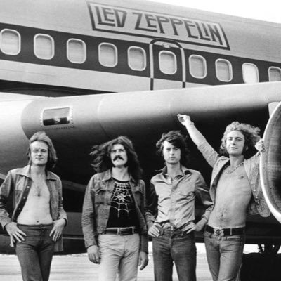 Music  🎶🎵 Love Led Zeppelin and Rock and Roll 🥰