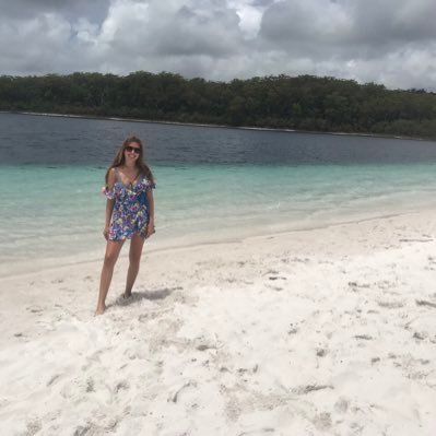 issy_sweeney's profile picture. 