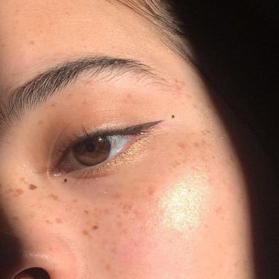 theordinarysale's profile picture. #Theordinaryพร้อมส่ง #ไม่มีพรีค่ะ สั่งมารอบเดียว ขายหมดปิดแอคจ้า สนใจเม้นจอง หรือDM มาเลยค่า EMS50/ลทบ40บาท #ขายจริง #ส่งจริง #ไม่เก่ง