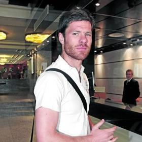 Fake de Xabi alonso,14 en España.