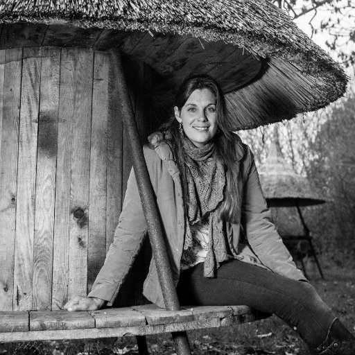 Garden designer, plant lover and admirer of trees, creating beautiful outdoor spaces for people to enjoy.