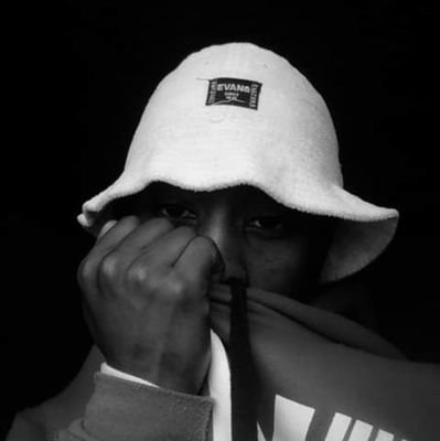 DarkSta76293481's profile picture. Entertainment Radio & TV Music International Entertainment Sport Sport Football News Local News Government International Politics