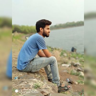 Shubh_thakre25's profile picture. 