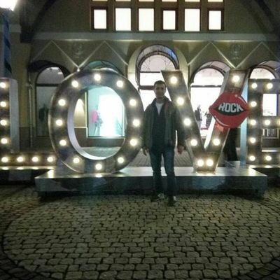 🙋♂Global Citizen- Passion 4 Performance- Professional Excellence- Strategic Analyst- Journo - Integrated World Peace Activist. N.B. Retweets r not Endorsement