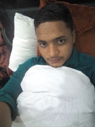 4nlkDLH3O3cEGAP's profile picture. bussiness man