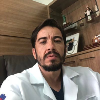 Jesus,família,leitura,café,vinho e viagens!Ortopedista/Traumatologista e Densitometrista!Apaixonado por Maria e Jesus,e inteligência financeira e emocional!.