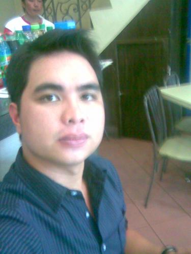 louiegrey's profile picture. 