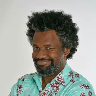 rsales13's profile picture. Professor, especialista em projetos editoriais para diversas midias e amante dos museus e espaços culturais.