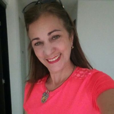 yolibernoriega's profile picture. 