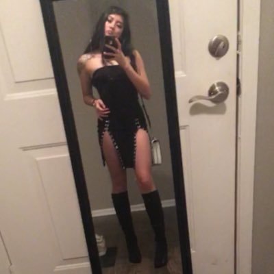 Shelby_Broaddus's profile picture. You wanna come to Pluto?