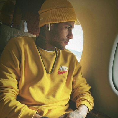 TakutoMinoda's profile picture. 趣味は多種多様です！

人生に一度でも叶えたいこと　色々なアスリート選手、モデル、女優さんに会って、色々お話をしたいこと。