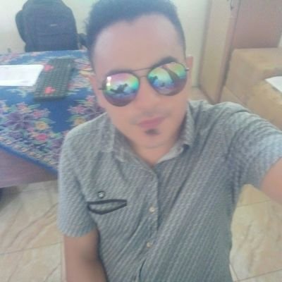 baik n tidak sombong....