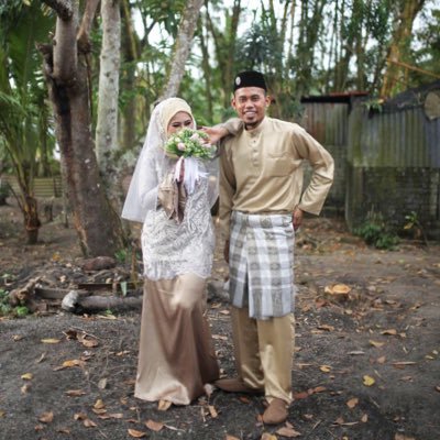 _ayyuu's profile picture. Love Yourself Love Myself 💕