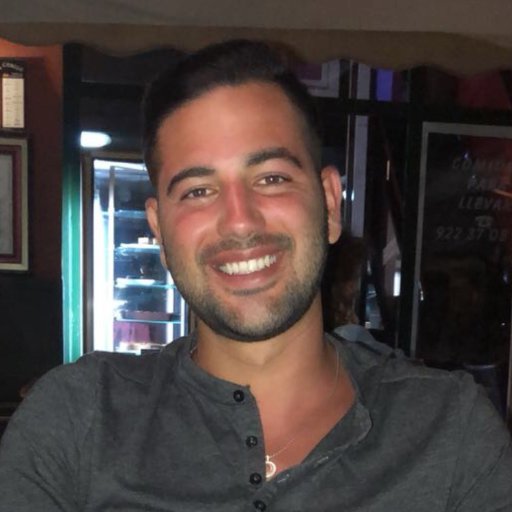 Hey guys! Having been pressed into joining Twitter, here I am! I am traveling around Asia and I am presently in India! And oh, yeah. I am a sports journalist!