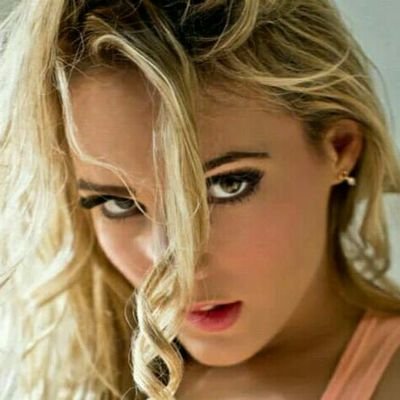 No dicks,NoDM's✨ #lesb. Avi is not me✨No porn+21◀ Girl 100% lesbian🌈 My Wife @biencalmex 💘 #BFF ❤ @leaudelle ❤️ @sugarRay225 ❤️@goodenough03 ❤️ @hiromi_lez ❤