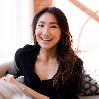 amyhyman1's profile picture. #mybittybookreview