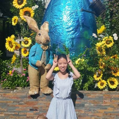 glorialeung130's profile picture. Eat, play, hea ;)