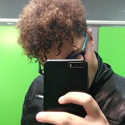 Ali_Lcr's profile picture. insta : ali.lcr
snap : alilaachira11
Facebook : ali lcr