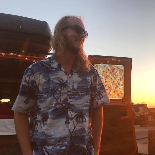 peanutsnpopcorn's profile picture. shake it up