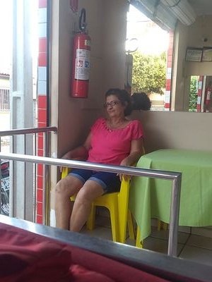 Claudenora5's profile picture. 