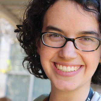 alunarwoe's profile picture. Elementary school librarian, mom, gardener, cook, and soul-searcher.